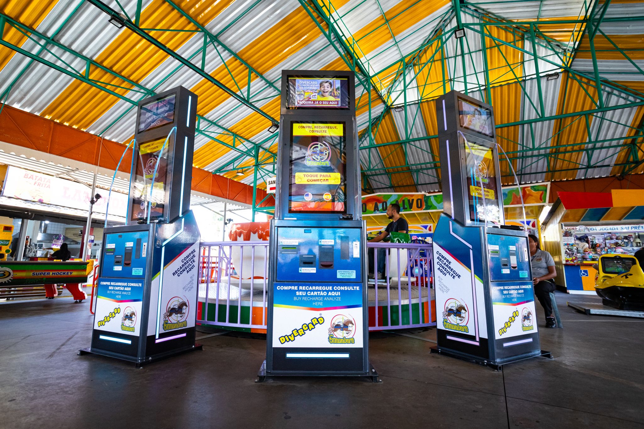 Parque Guanabara Sacoa K4 Kiosks